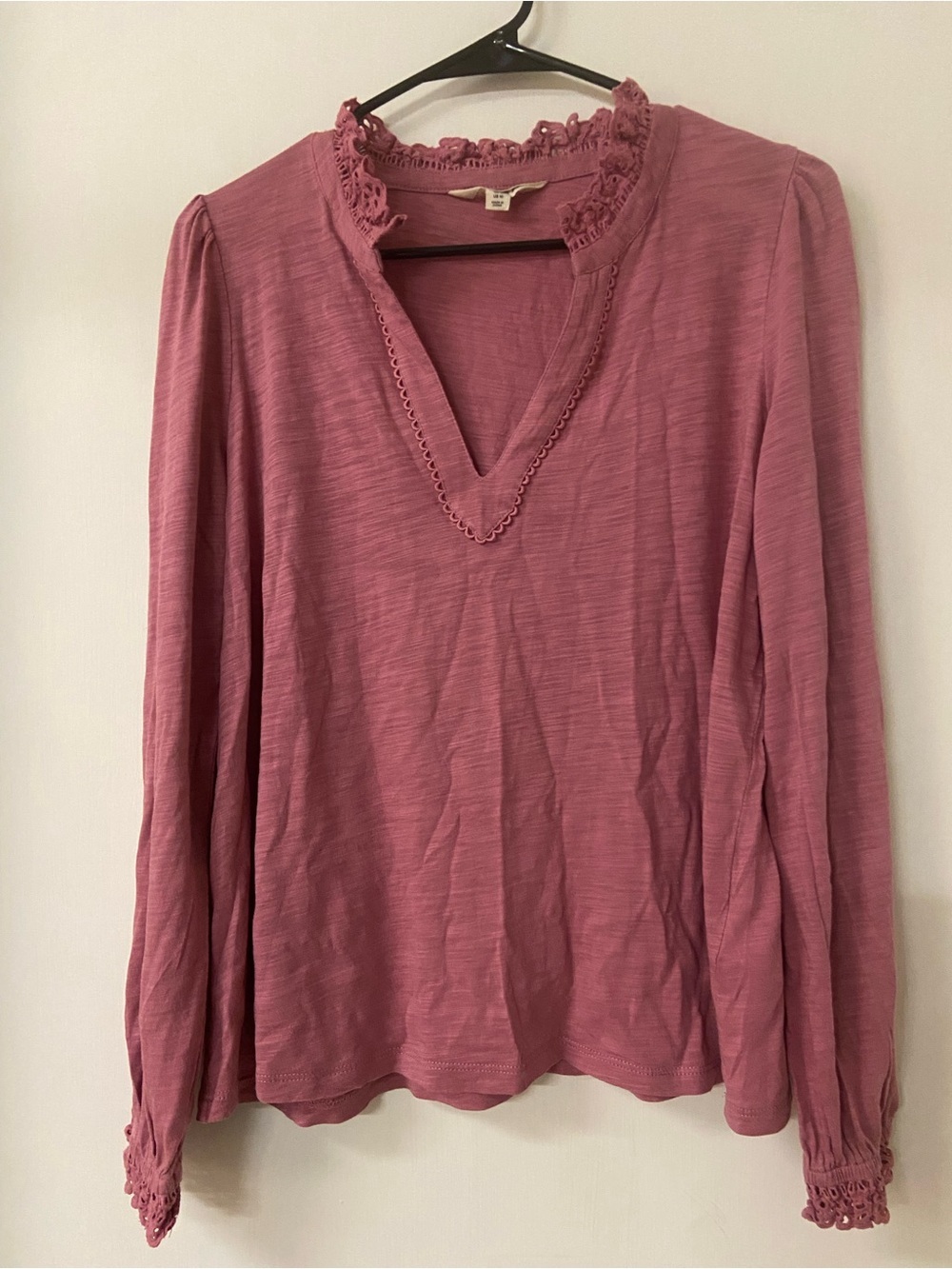 Boden Aria Broderie Notch Neck Top Sz 10 mauve